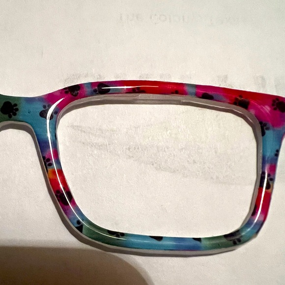 Creator-made topper for Pair Eyewear. - Picture 2 of 2